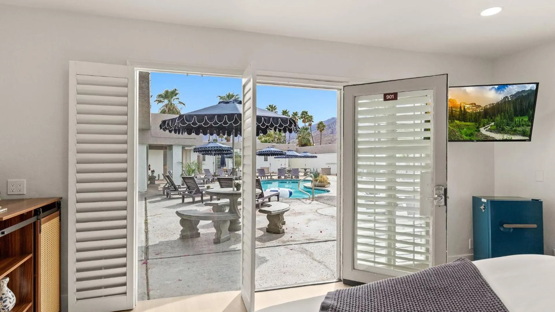 Casa Oliver Hotel & Resort - A Men'S Clothing Optional Resort In Palm Springs 0*,