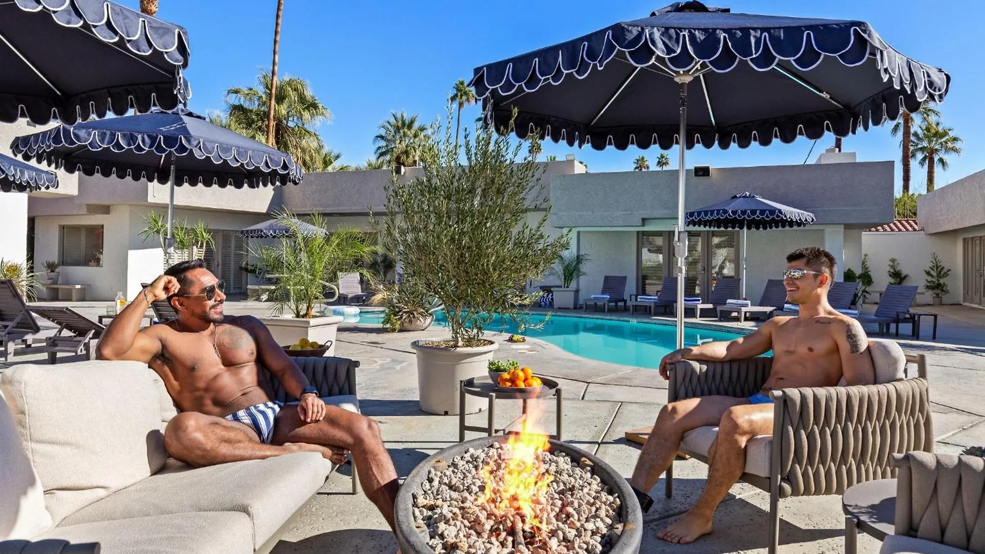 Casa Oliver Hotel & Resort - A Men'S Clothing Optional Resort In Palm Springs 0*,